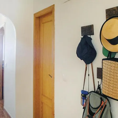 2 Bedroom Cozy In Apartamento