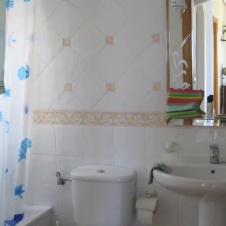 2 Bedroom Cozy In Apartamento *