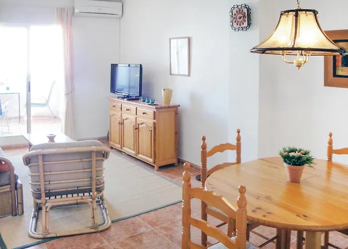 Appartement 2 Bedroom Cozy In